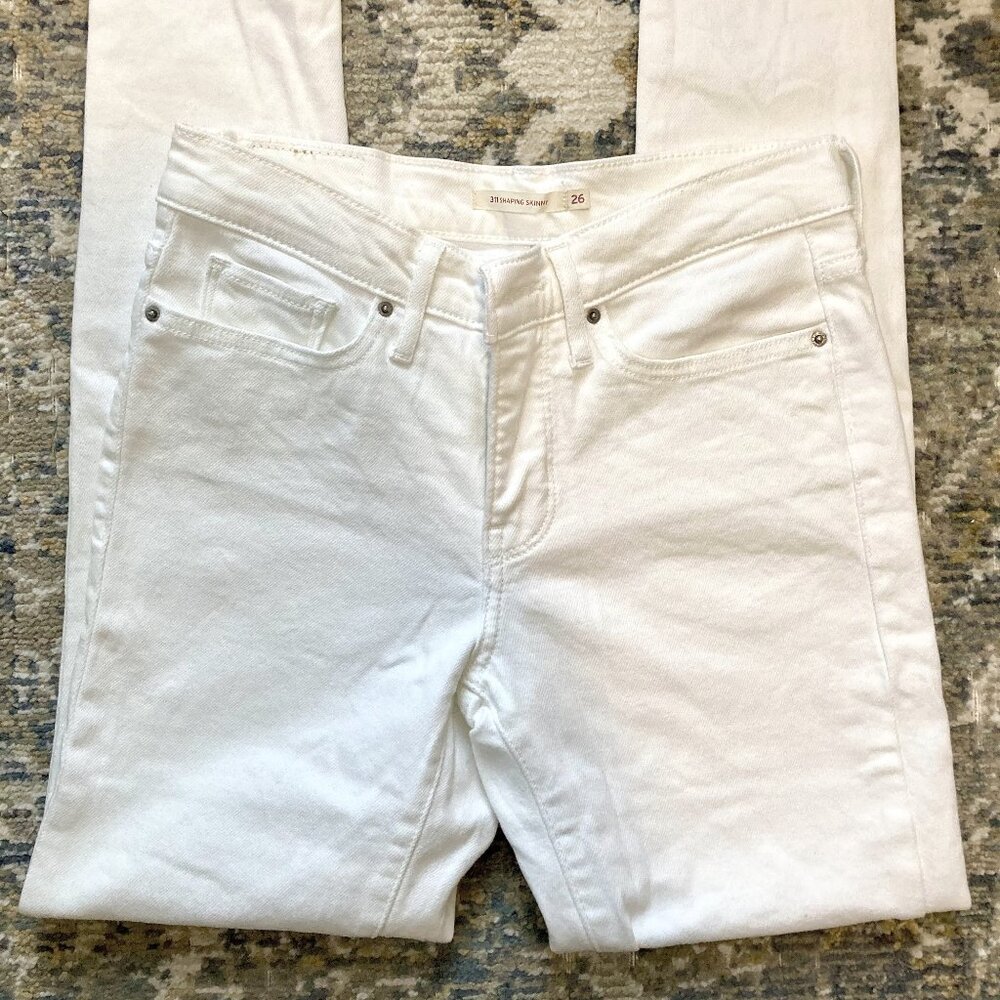 Levi's 311 Shaping Skinny Jeans - Mid-rise - size 26 - EUC